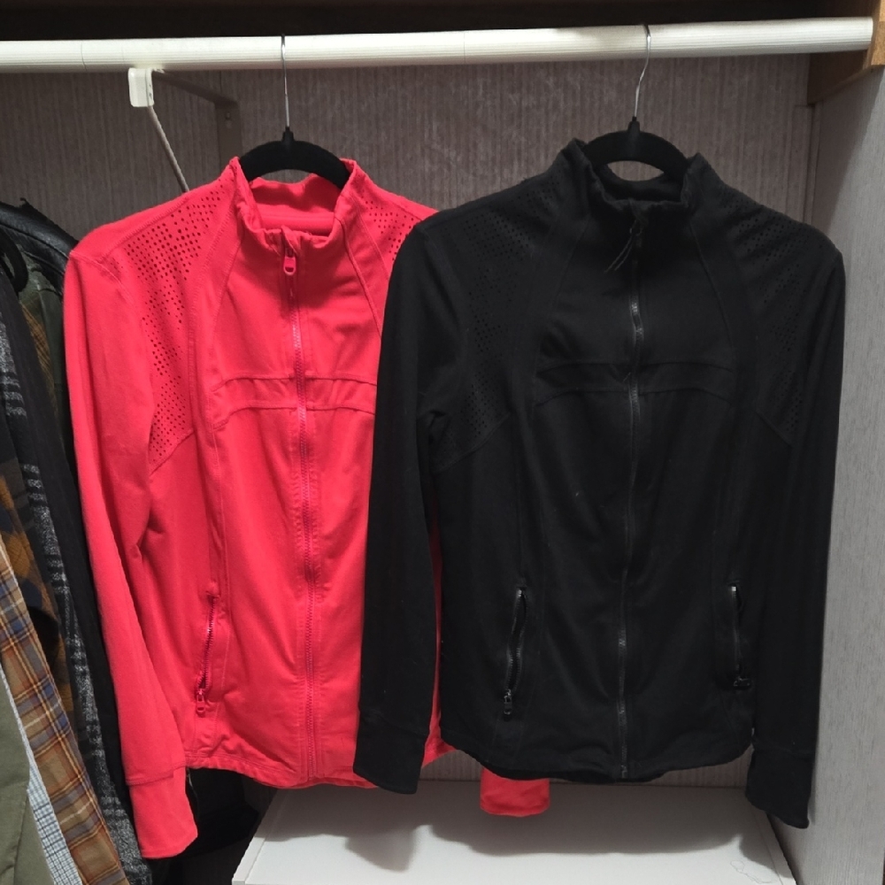 Tangerine Women's Black and Pink Athletic Jackets